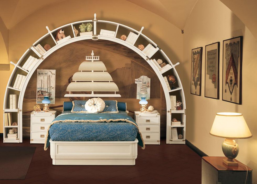 Bett Teen in Form von Segelschiff Galeone, Caroti