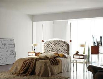 Bett, La Ebanisteria