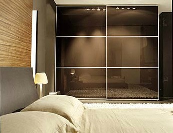 Kleiderschrank, Fimes