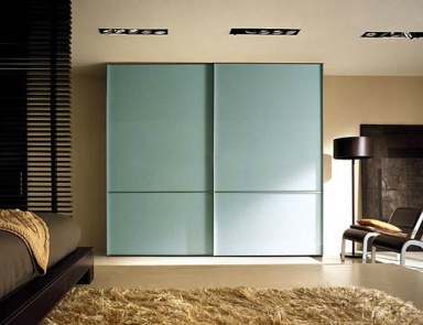 Kleiderschrank, Fimes