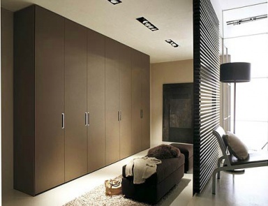 Kleiderschrank, Fimes