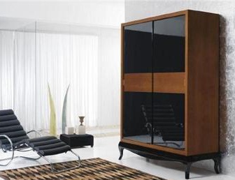 Kleiderschrank, La Ebanisteria