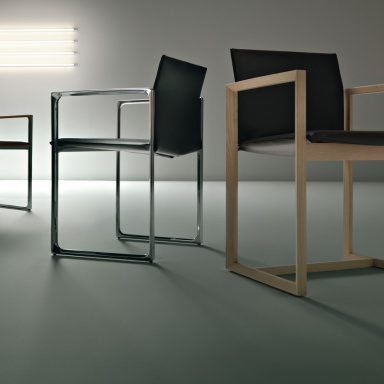 Stuhl 184 EVE