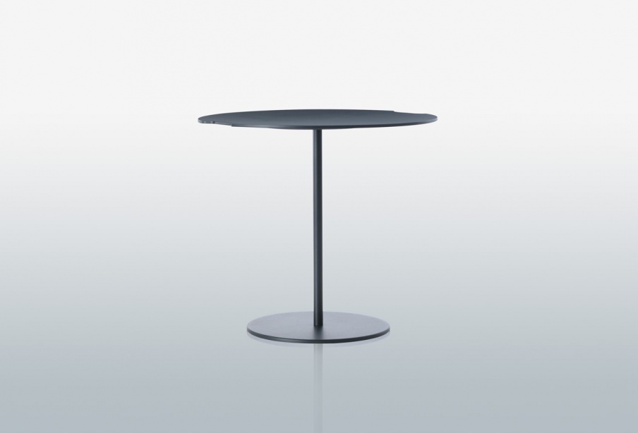 Couchtisch 252 ON-OFF mit Metallrahmen, Cassina