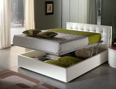 Bett aus massiver Esche Dama, Saber