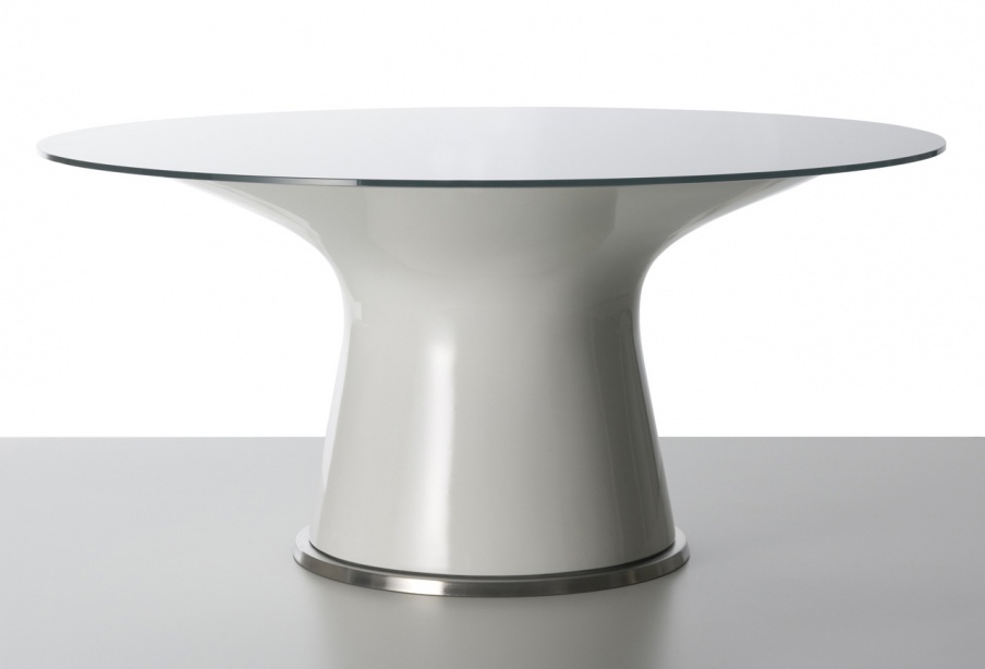Esstisch 390 LEBEAU auf металличеком Grundlage, Cassina