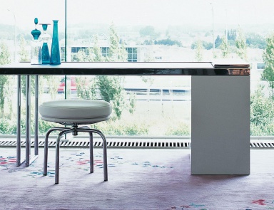 Esstisch 516 Ospite auf Metallrahmen, Cassina