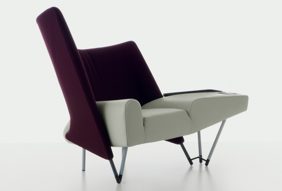 Sessel 654 TORSO mit Metallbeinen, Cassina