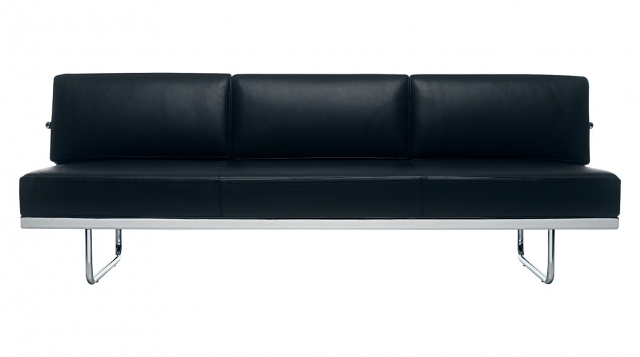 Sofa auf Stahlskelett LC5, Cassina