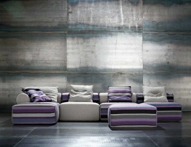 Sofa Altrove, Erba Italia