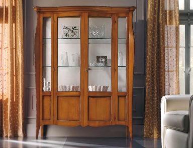Vitrine mit verglasten Türen, Sangiorigo