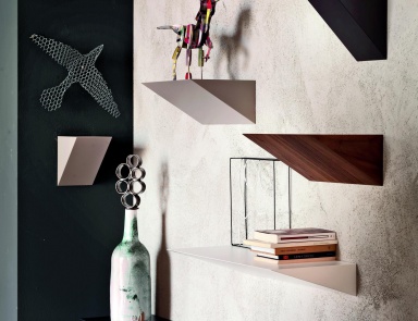 Regal Pendola, Cattelan Italia