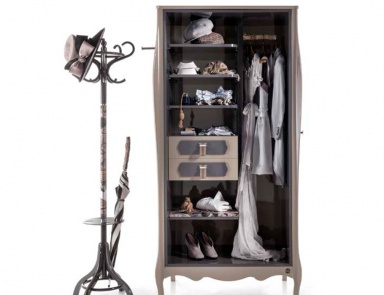 Kleiderschrank auf hohen Beinen Suite 4, Moda (Wand Schrank für das Wohnzimmer und den Flur, Italien)
