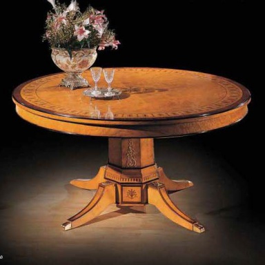 Esszimmer (Garnitur für das Esszimmer)