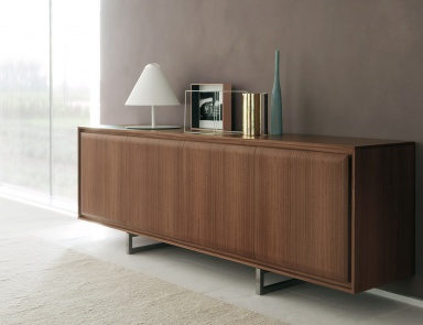 Sideboard Hamilton aus Massivholz mit Metallbeinen, Porada