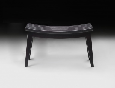 Sitzmöbel Hocker aus Massivholz Kuka, Flexform