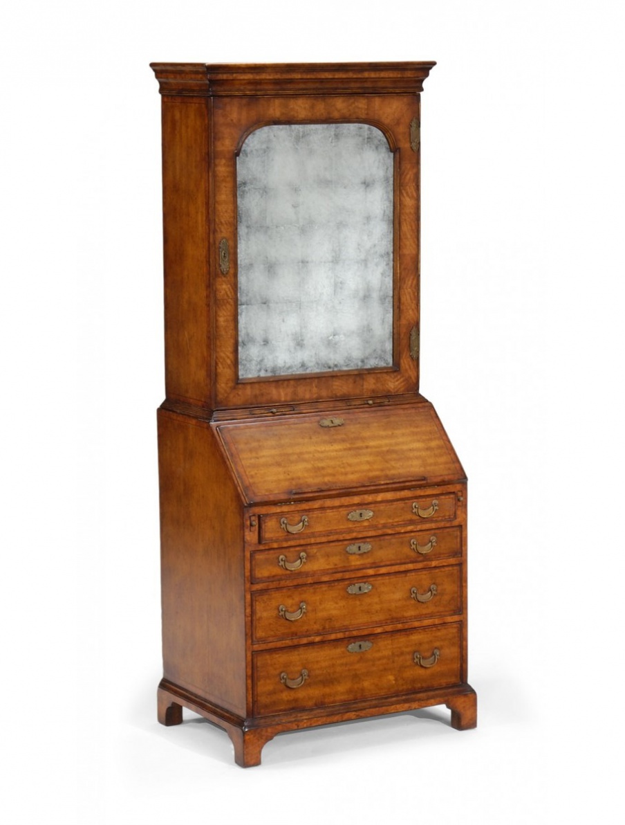 Schreibschrank aus Walnussholz William and Mary, Jonathan Charles