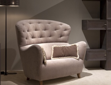 Sessel mit hoher Rückenlehne, Annibale Colombo (Design-Sessel)