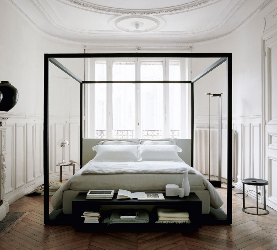 Bett Himmelbett Alcova, B&B Italia