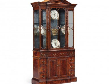 Sideboard mit geschnitzten Dekor Buckingham, Jonathan Charles (Vitrine Sideboard für die Küche, Italien)