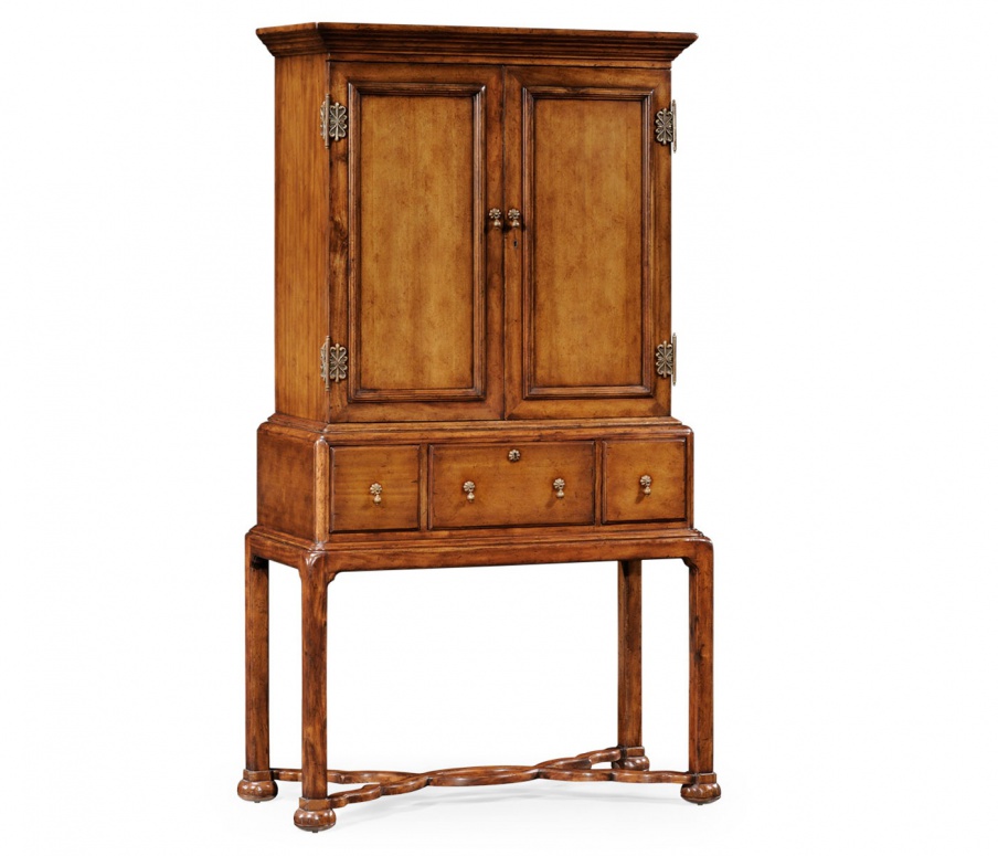 Schreibschrank auf dem Stand Jonathan Charles