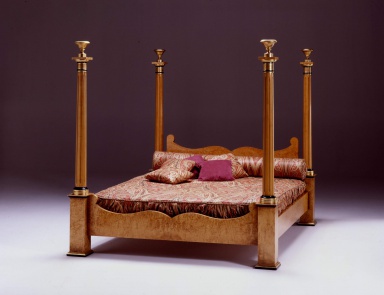 Himmelbett Impero, Colombo Stile