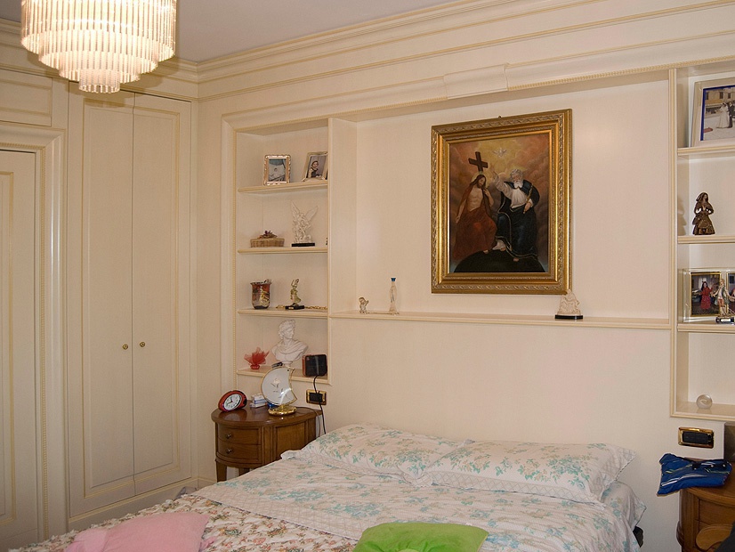 Schlafzimmer (für das Schlafzimmer eingerichtet) Tomio, Baggio Arredamenti
