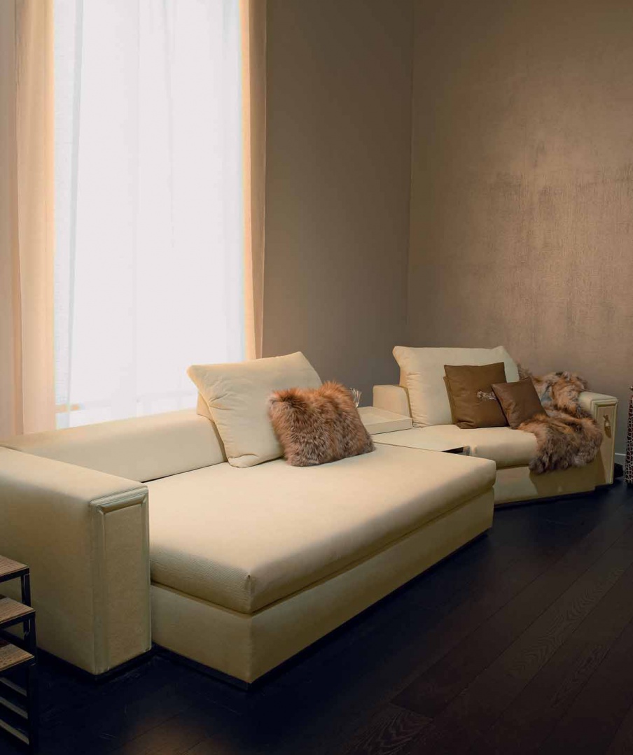 Modular-Sofa Ribot in Lederpolsterung