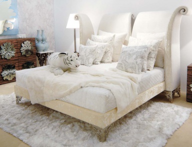 Doppelbett Rialto mit Metallbeinen, JC Passion