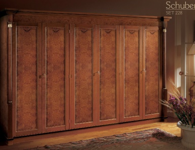 Kleiderschrank mit sechs Türen Schubert, Angelo Cappellini (Garderobe)