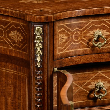 Anrichte Versailles