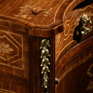 Anrichte Versailles