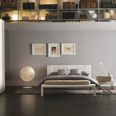 Bett Steps B