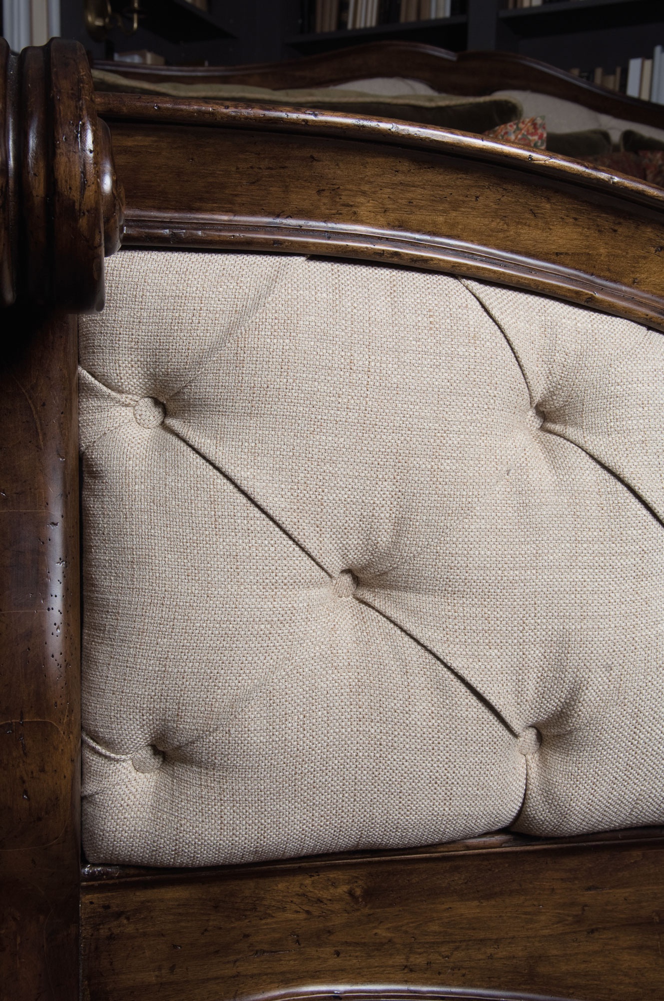 Bett mit hohem стеганным Kopf-und Fußteil Eaton Square, Bernhardt