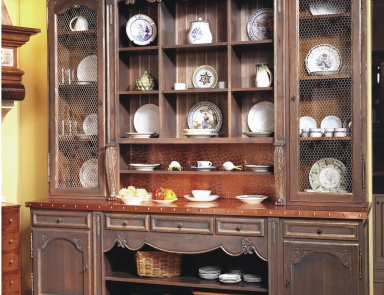 Geschirrschrank mit verglasten Türen und Schnitzereien, Francesco Molon (Vitrine Sideboard für die Küche, Italien)