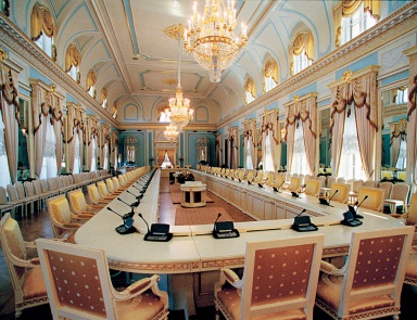 Besprechungszimmer, handbemalt in Konstantinovsky Palast, Francesco Molon