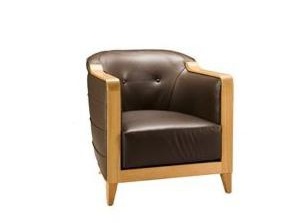 Sessel auf einem Rahmen aus massivem Holz gepolstert Leder Poltrona 900, Morelato