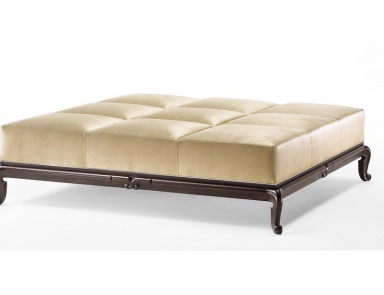 Hocker aus Massivholz lackiert, Elledue