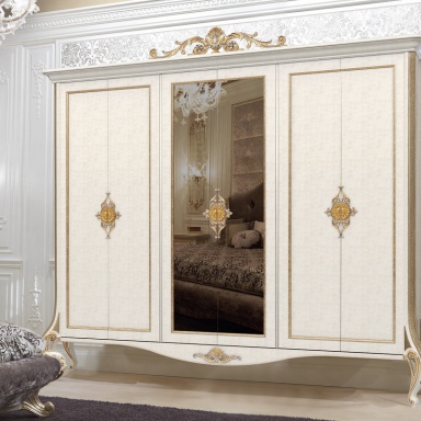 Schrank Baroque