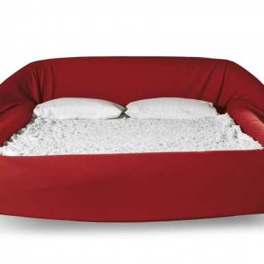 Bett Colletto