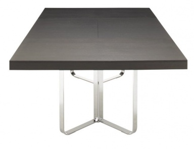 Esstisch AVA, Ligne Roset