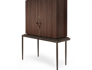 Schrank für Weine Chez Harrods, Christopher Guy (Harrison & Gil)