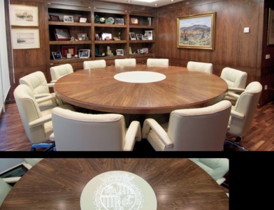 Die Garnitur für das Büro mit einem Runden Tisch DESPACHO, Pico Muebles