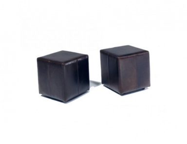 Hocker quadratisch, Precedent