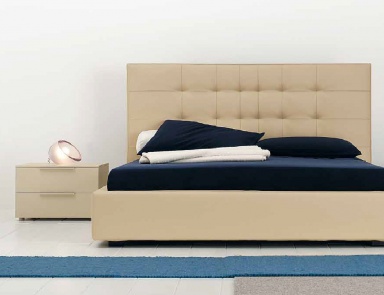 Doppelbett auf einem Rahmen aus Massivholz Swing, Cenedese