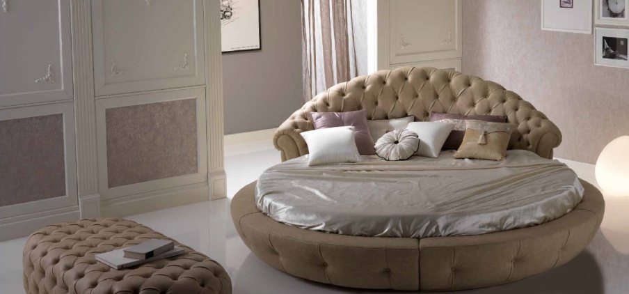 Rundes Doppelbett Estro Kapitone, Piermaria