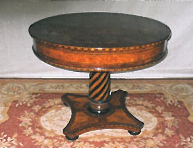 Esstisch rund, Vittorio Grifoni