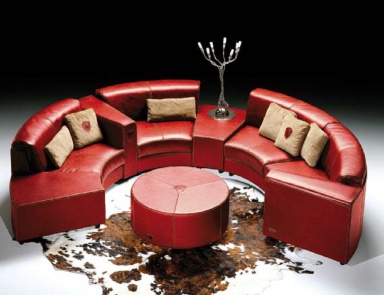Die Garnitur für das Wohnzimmer in rot Touring, Formitalia