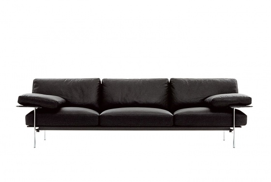 Ein bedeutendes Ereignis – das Unternehmen B&B Italia im Shop Fuorisalone Via Durini