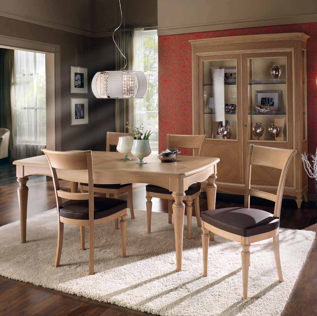 Die Garnitur für das Esszimmer-klassisch полуглянцевом schpone Chanel